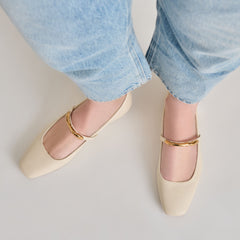 RADYA BALLET FLATS CREME LEATHER | Dolce Vita Women