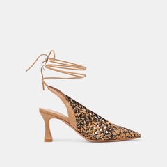 GESICA HEELS BLACK NATURAL WOVEN | Dolce Vita Women