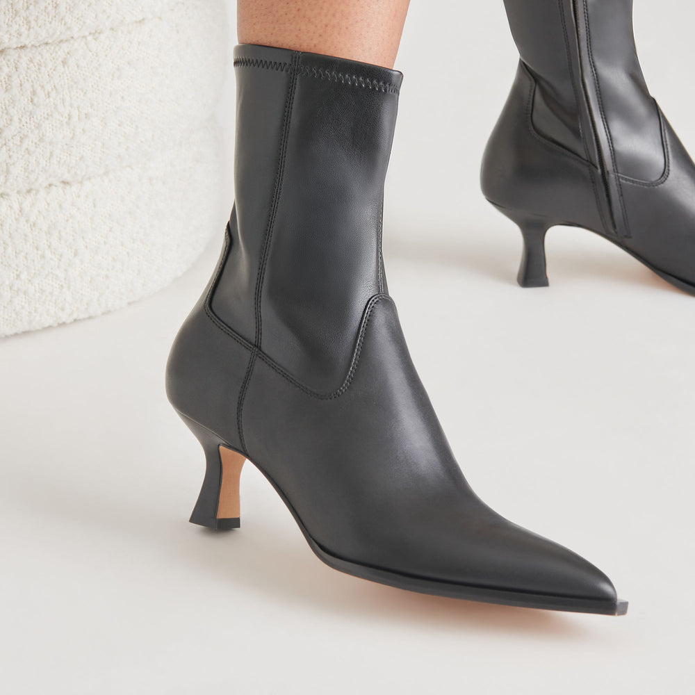 Arya Black Leather Boots | Dolce Vita Women