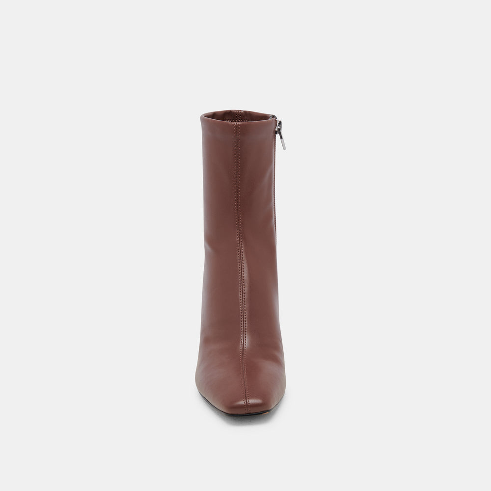 GLAMOR BOOTS CHOCOLATE STELLA | Dolce Vita Women