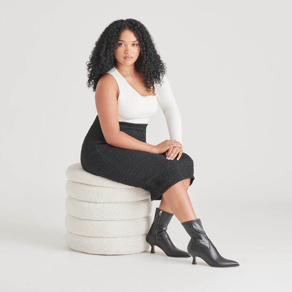 ARYA WIDE CALF BOOTS BLACK LEATHER | Women Dolce Vita