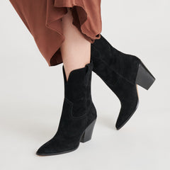 JESSEY BOOTS ONYX SUEDE | Women Dolce Vita