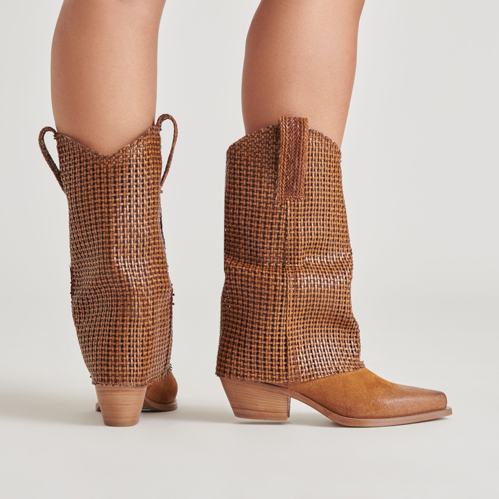 MAVRIK BOOTS CHESTNUT SUEDE | Women Dolce Vita