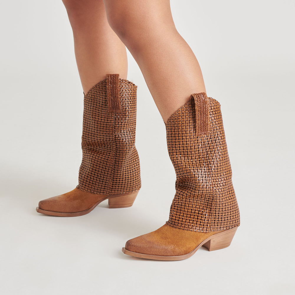 MAVRIK BOOTS CHESTNUT SUEDE | Women Dolce Vita