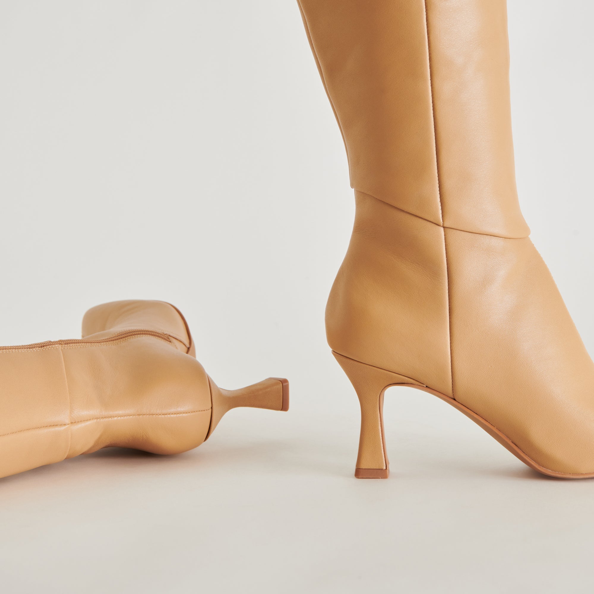 GYRA BOOTS TAN LEATHER | Women Dolce Vita