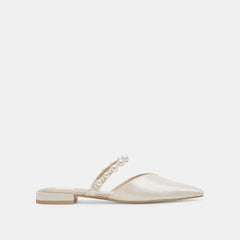 KANIKA PEARL FLATS VANILLA PEARLS | Women Dolce Vita