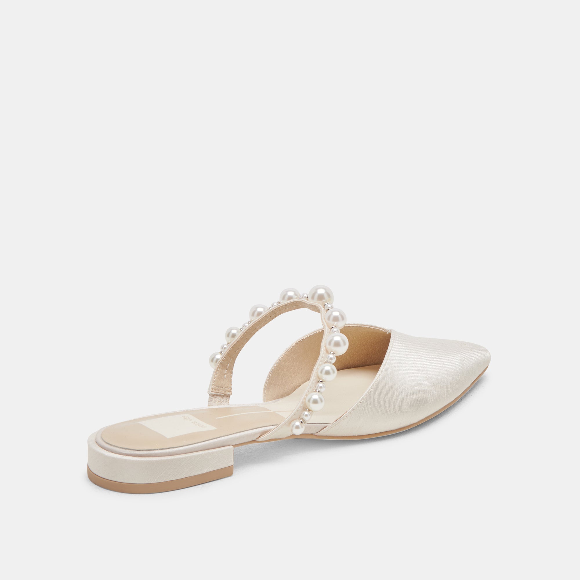 KANIKA PEARL FLATS VANILLA PEARLS | Women Dolce Vita