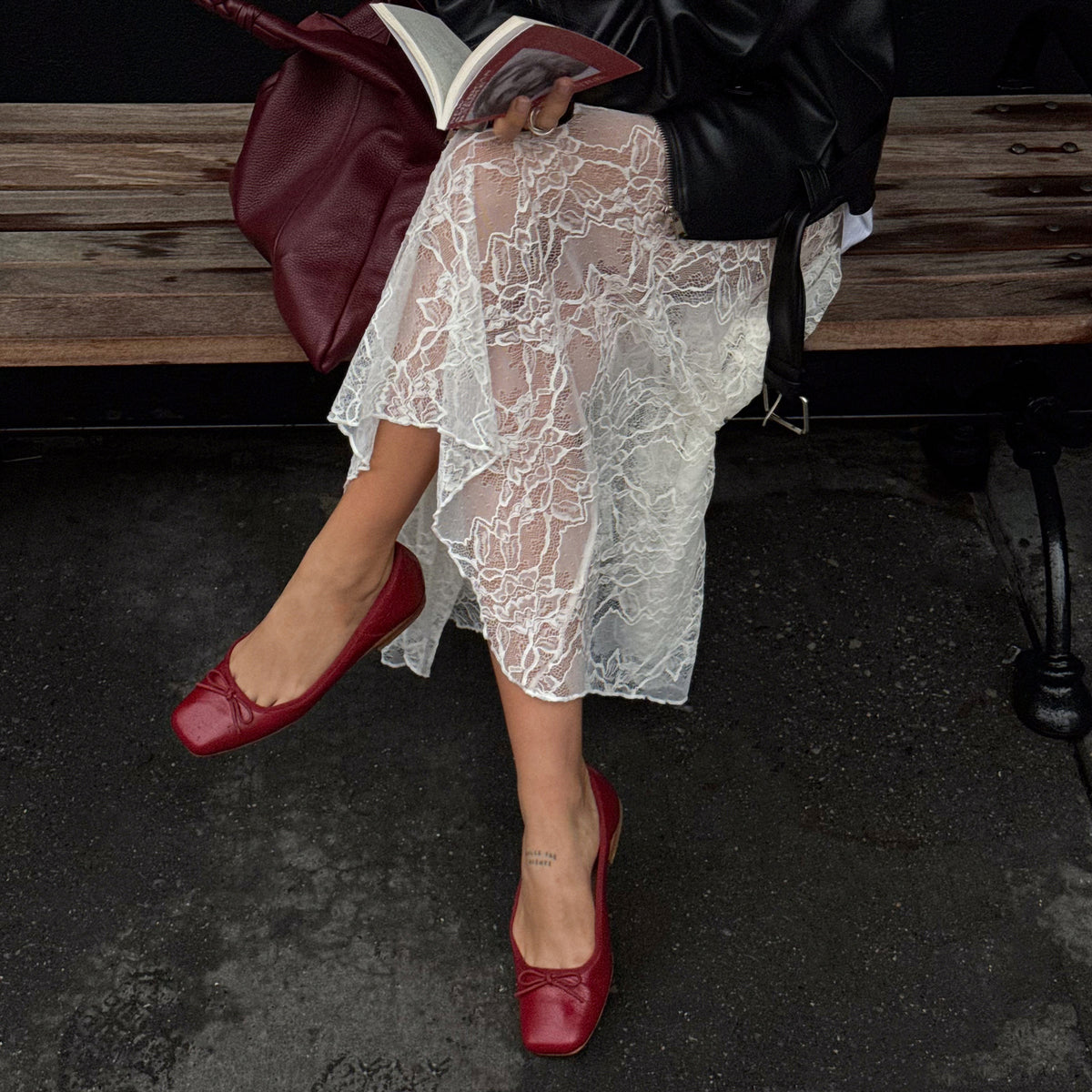 Anisa Ballet Flats RED CRINKLE PATENT | Women Dolce Vita