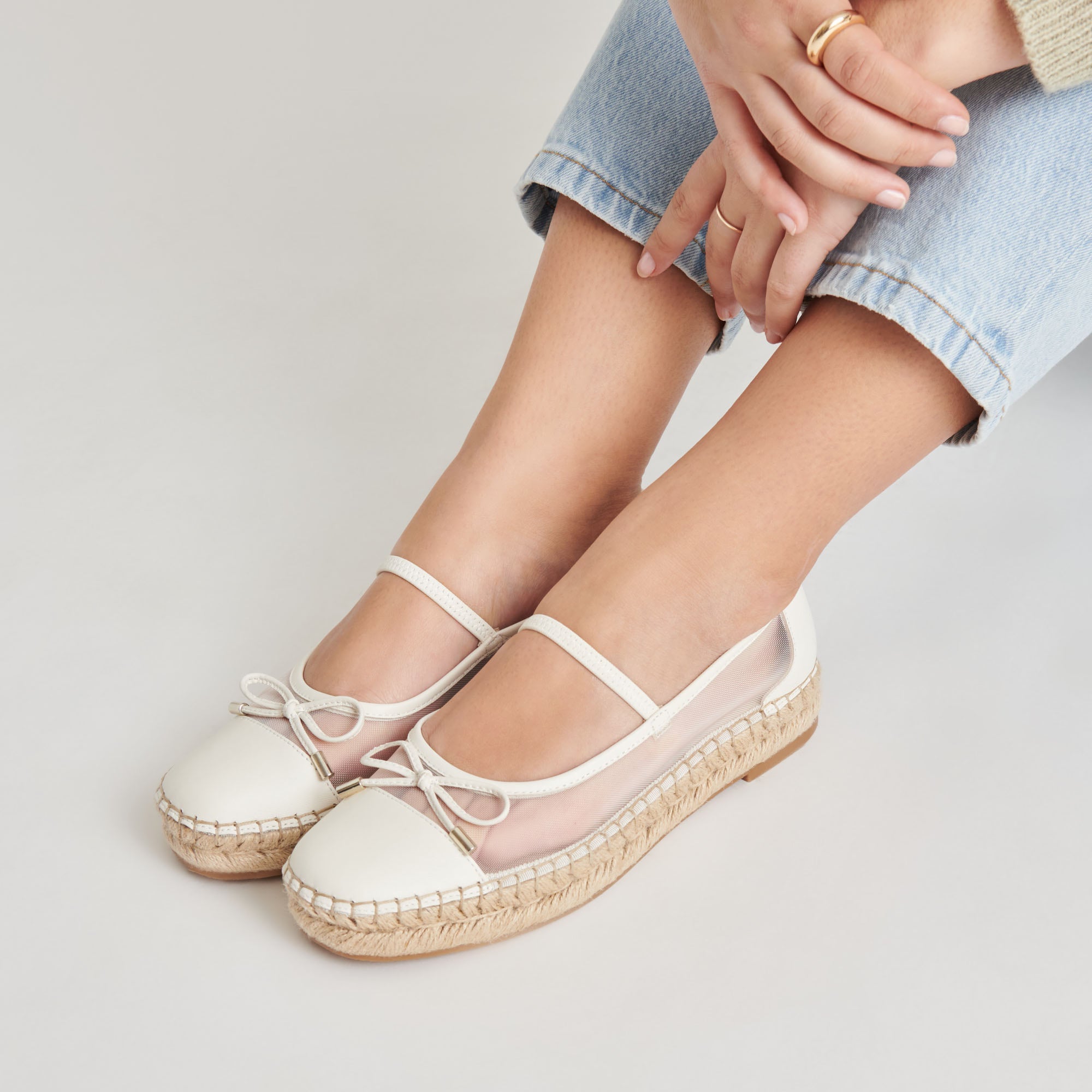 CAMBRE BALLET FLATS WHITE MESH | Women Dolce Vita