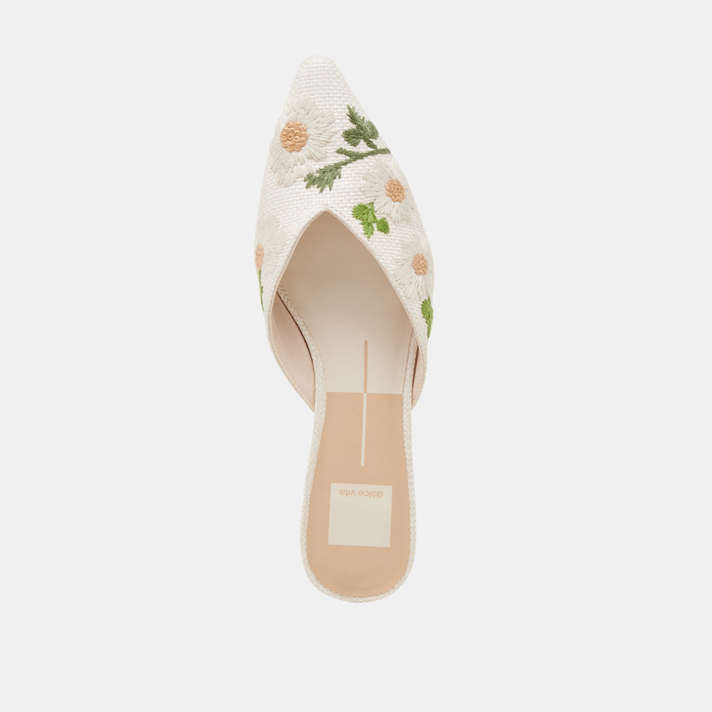 ELM FLATS WHITE FLORAL RAFFIA | Dolce Vita Women