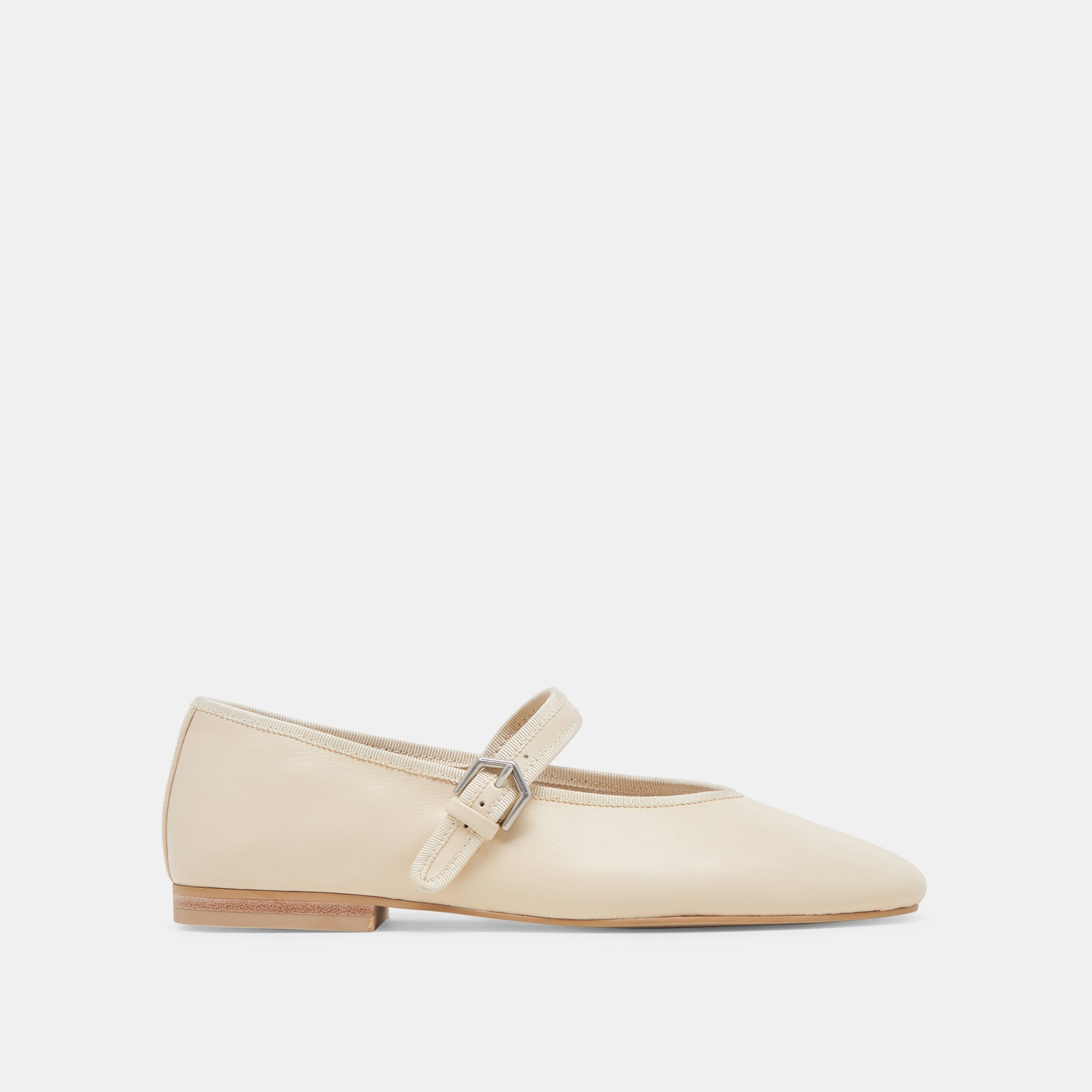 ROSLYN BALLET FLATS CREME LEATHER | Dolce Vita Women