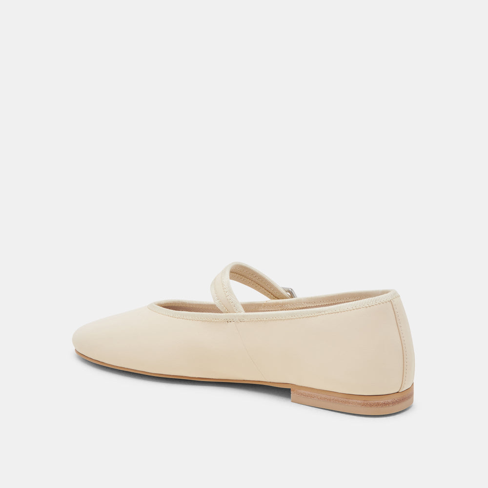 ROSLYN BALLET FLATS CREME LEATHER | Dolce Vita Women