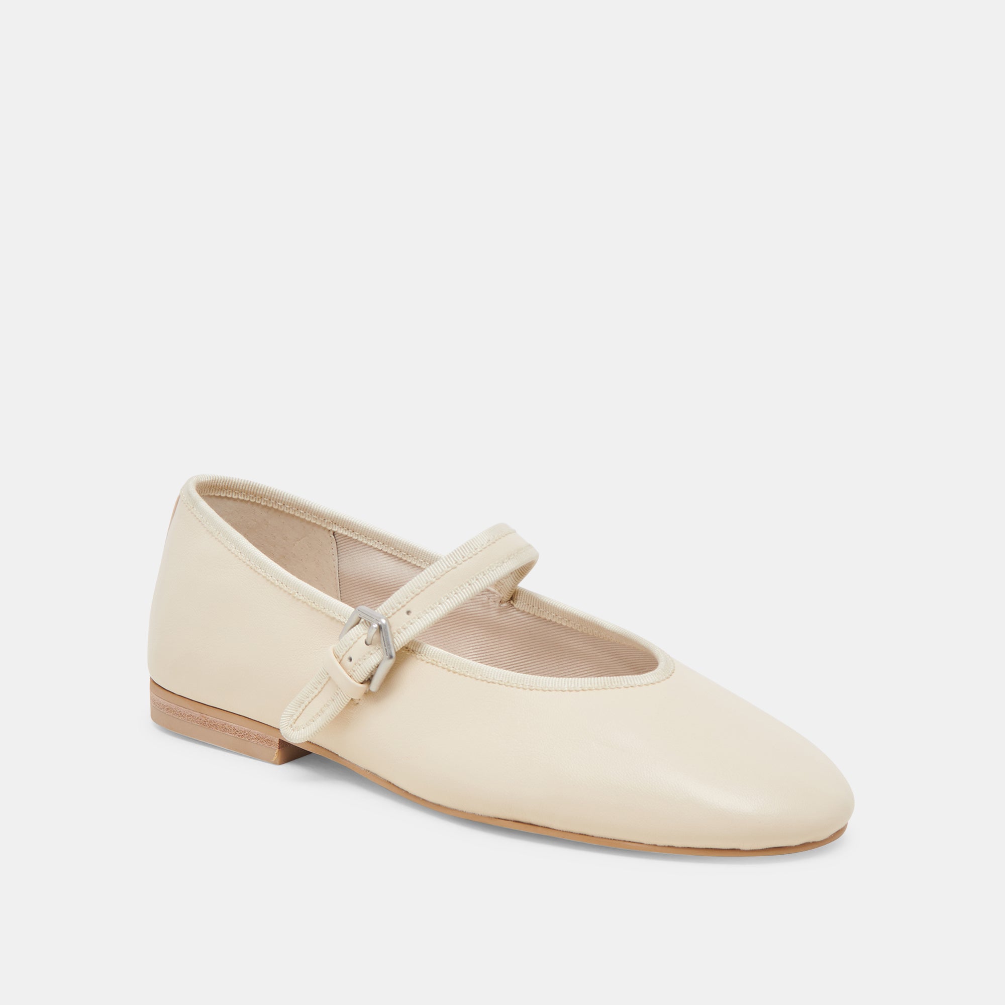 ROSLYN BALLET FLATS CREME LEATHER | Dolce Vita Women