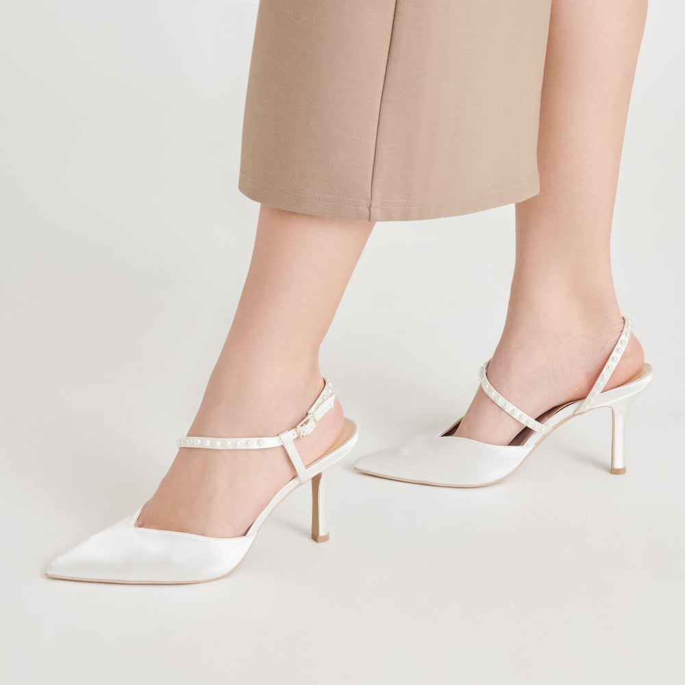 KAMRA PEARL HEELS TRUE WHITE SATIN | Dolce Vita Women