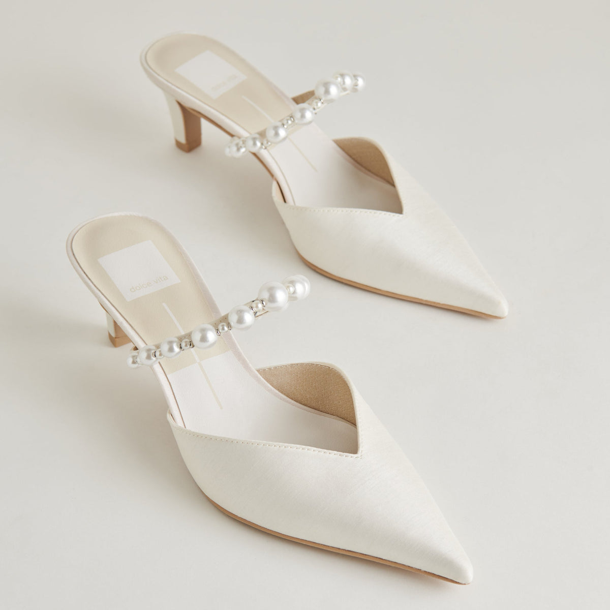 Kanika Pearl Mid Vanilla Pearl Heels | Women Dolce Vita