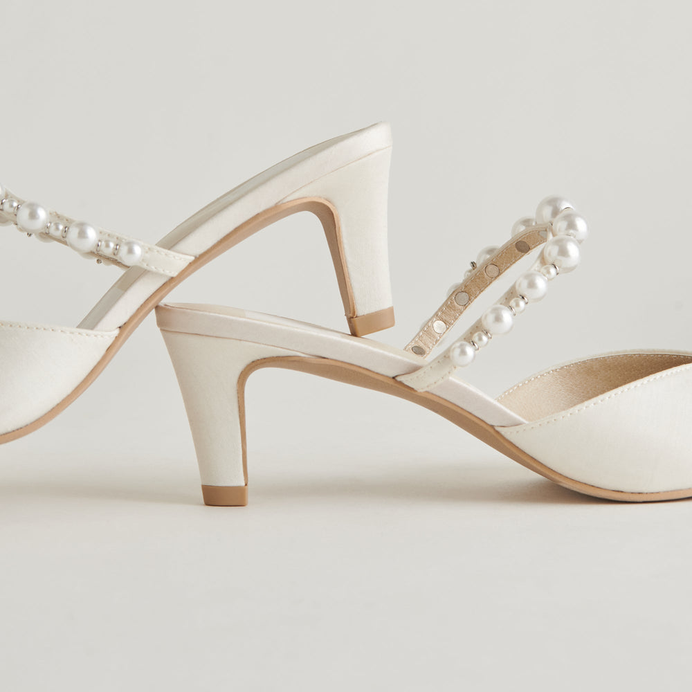 Kanika Pearl Mid Vanilla Pearl Heels | Women Dolce Vita