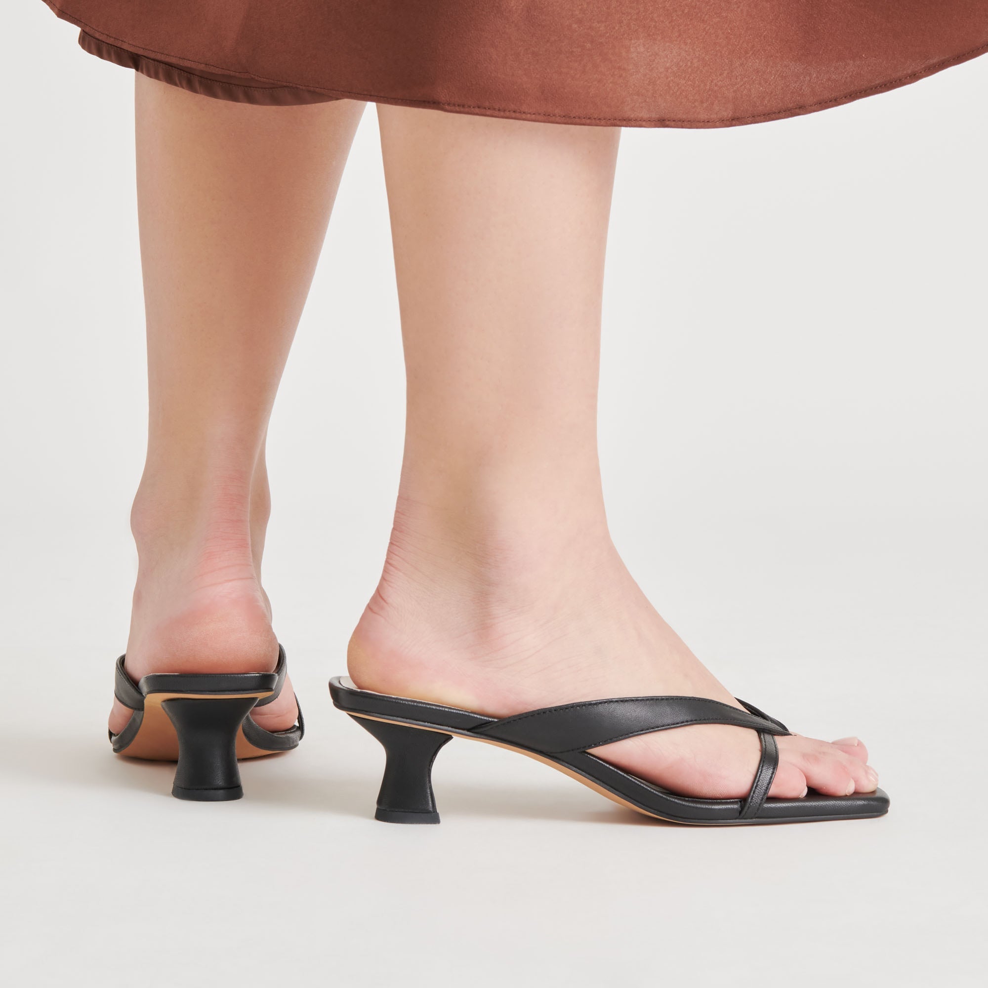 BREVEL HEELS ONYX LEATHER | Dolce Vita Women