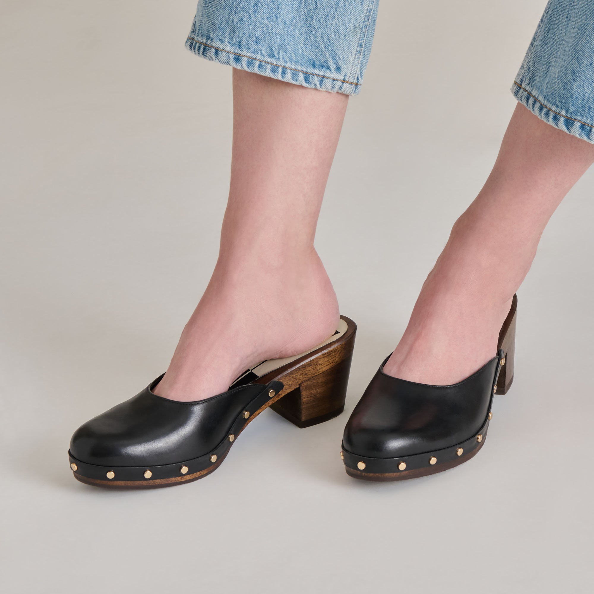 CAMYN HEELS BLACK LEATHER | Dolce Vita Women