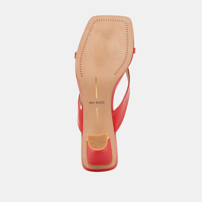 BREVEL WIDE HEELS CHILI LEATHER - Dolce Vita