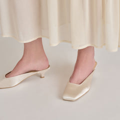 UMARA HEELS IVORY SATIN | Dolce Vita Women
