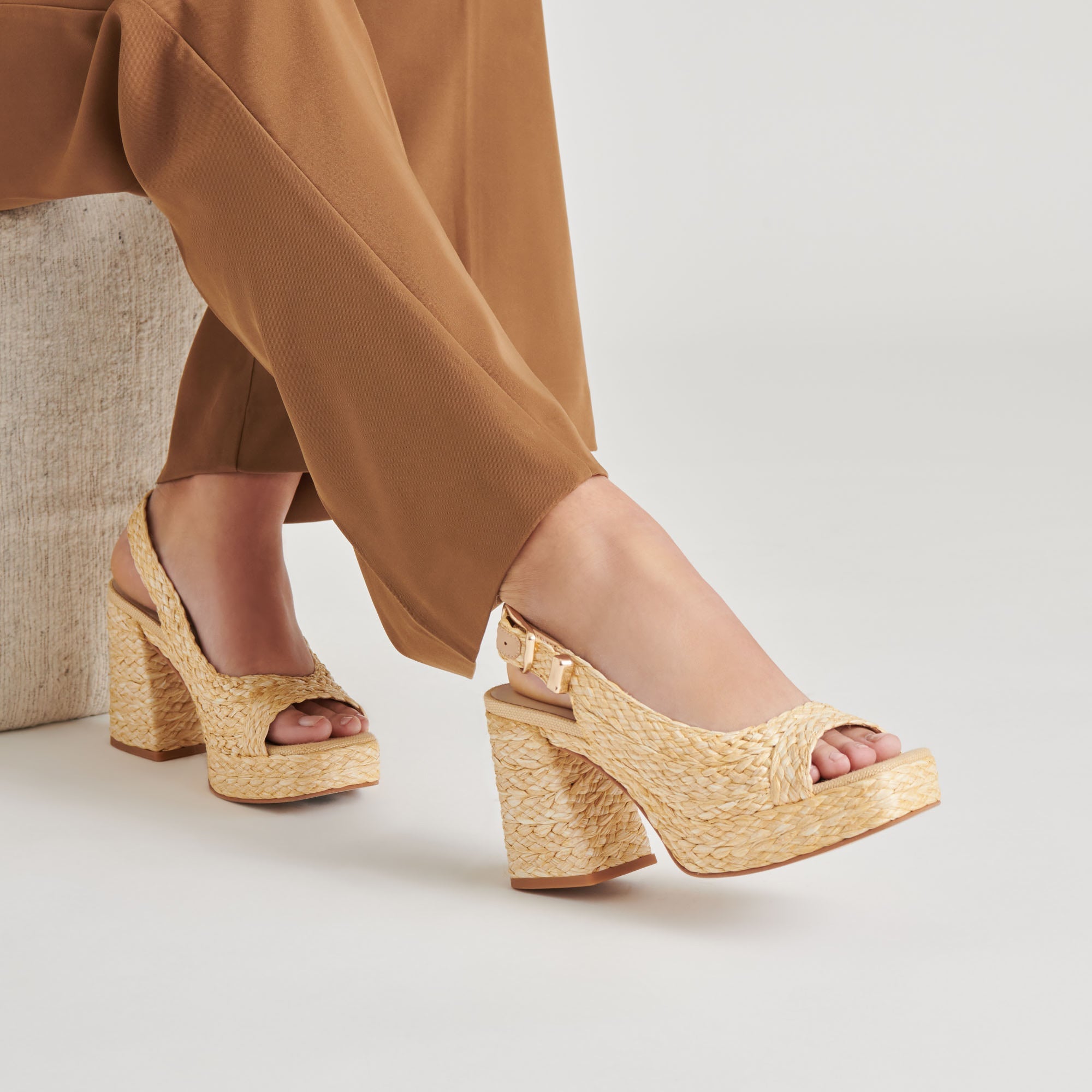 FLORES HEELS NATURAL RAFFIA | Women Dolce Vita