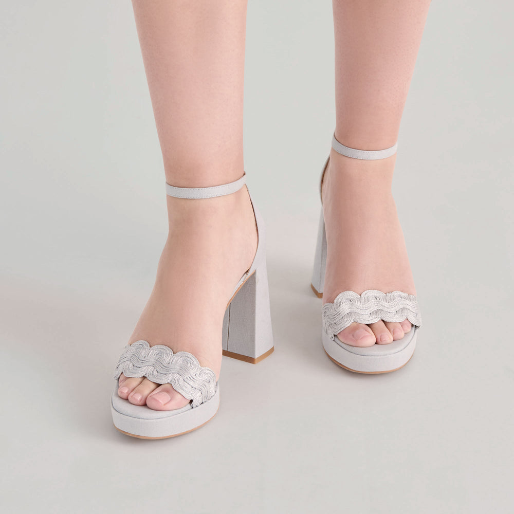 PELTIN HEELS GREY WOVEN RAFFIA | Dolce Vita Women