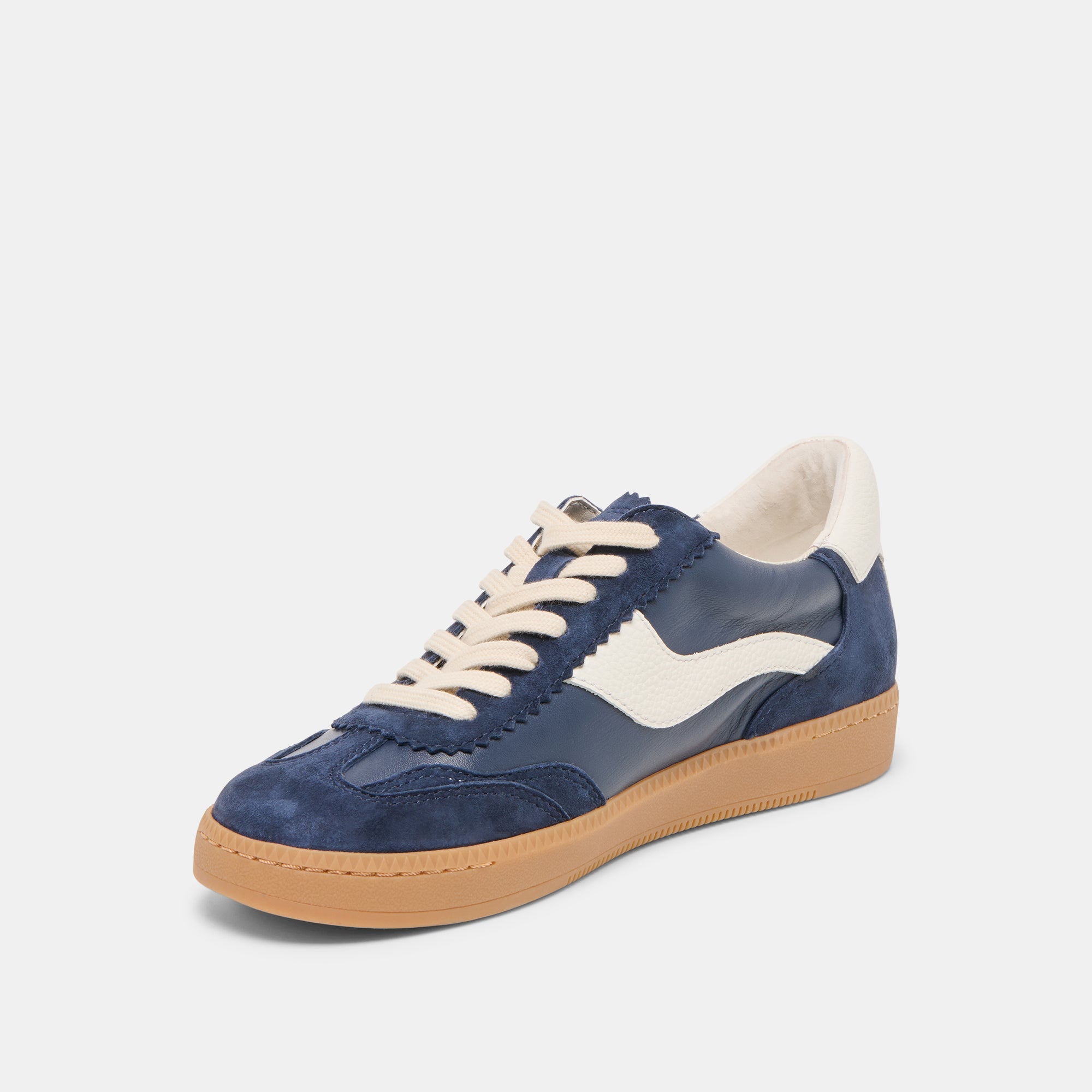 NOTICE SNEAKERS NAVY SUEDE | Dolce Vita Women