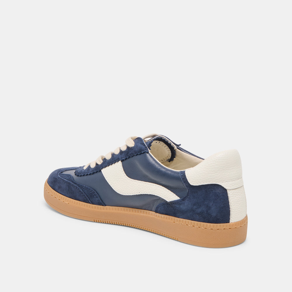 NOTICE SNEAKERS NAVY SUEDE | Dolce Vita Women