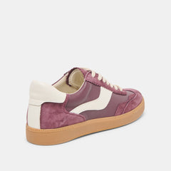 NOTICE SNEAKERS CRANBERRY SUEDE | Dolce Vita Women