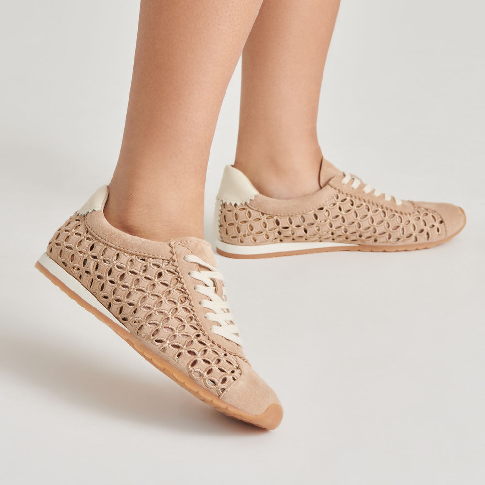 DANIE EYELET PERF SNEAKERS CAMEL SUEDE | Women Dolce Vita