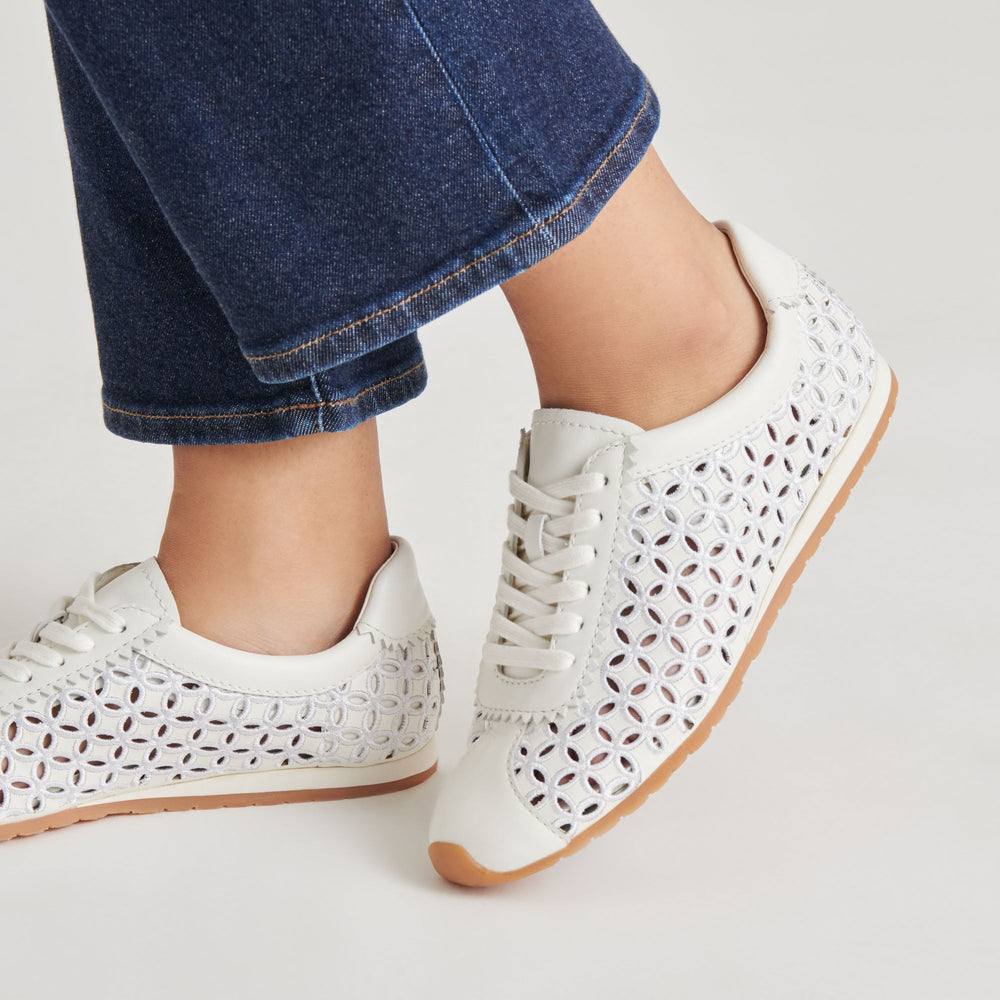 DANIE EYELET PERF SNEAKERS TRUE WHITE LEATHER | Dolce Vita Women