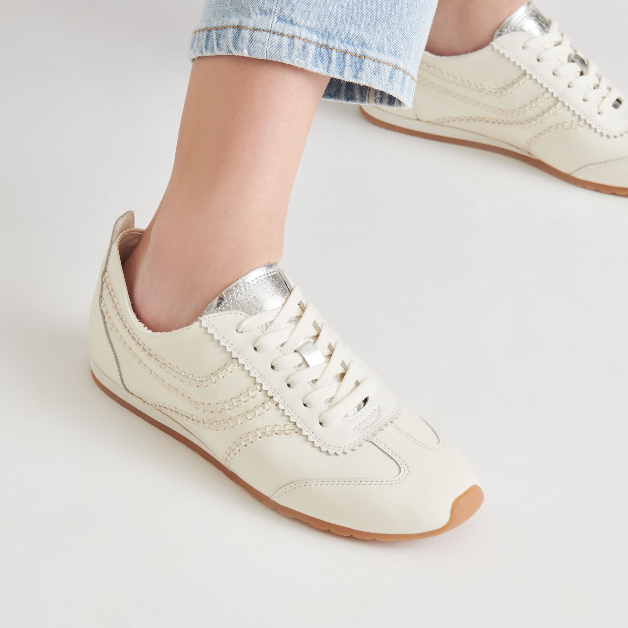 DELANY SNEAKERS OFF WHITE LEATHER | Dolce Vita Women