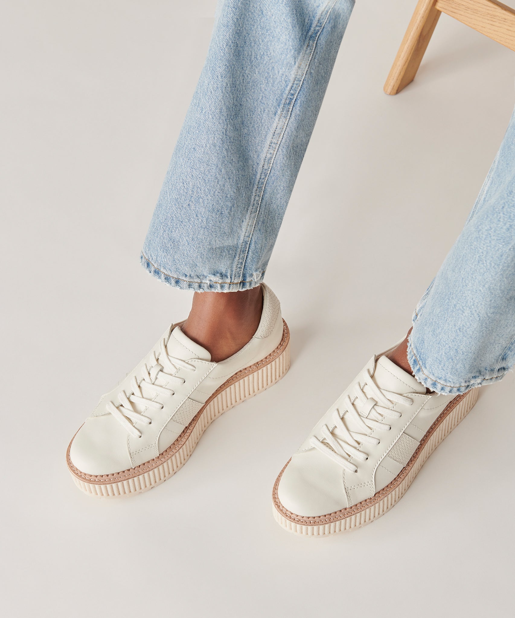 TIGER SNEAKERS WHITE LEATHER | Women Dolce Vita