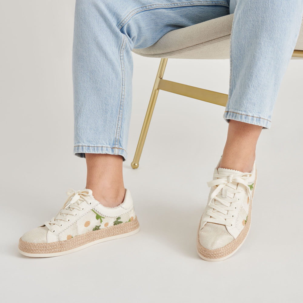 AZALIA SNEAKERS WHITE FLORAL RAFFIA | Women Dolce Vita