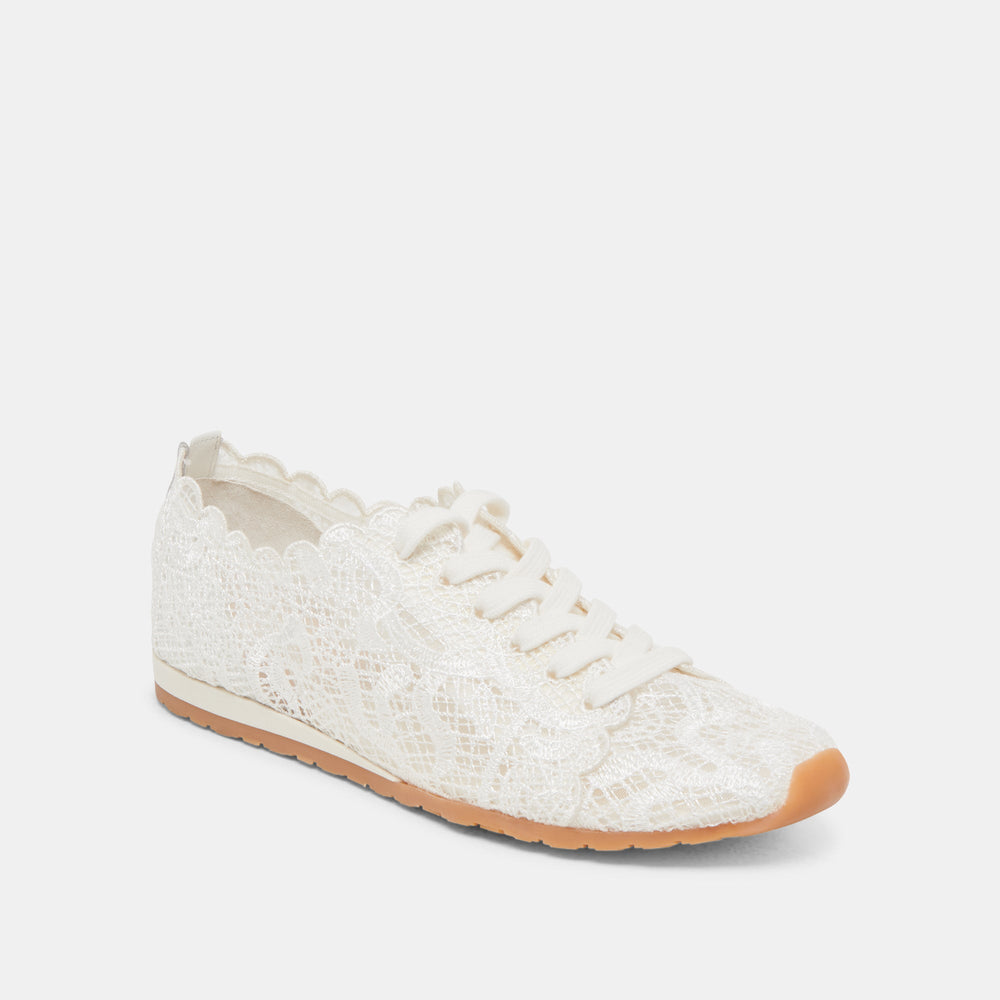 DAYANA SNEAKERS TRUE WHITE LACE | Dolce Vita Women