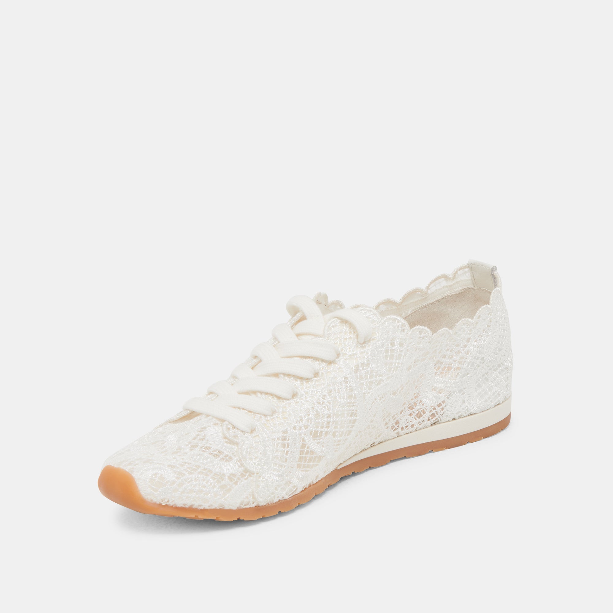 DAYANA SNEAKERS TRUE WHITE LACE | Dolce Vita Women