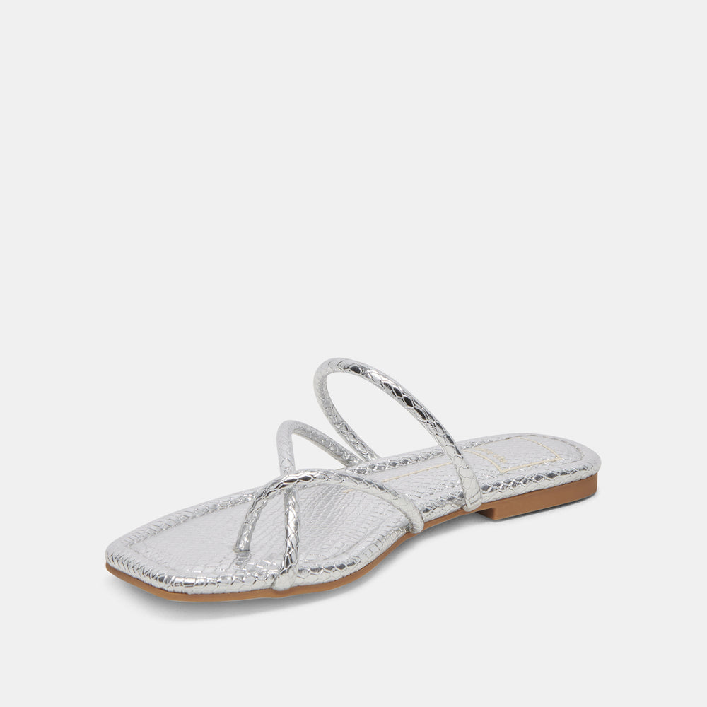 LEANNA SANDALS SILVER EMBOSSED STELLA | Dolce Vita Women