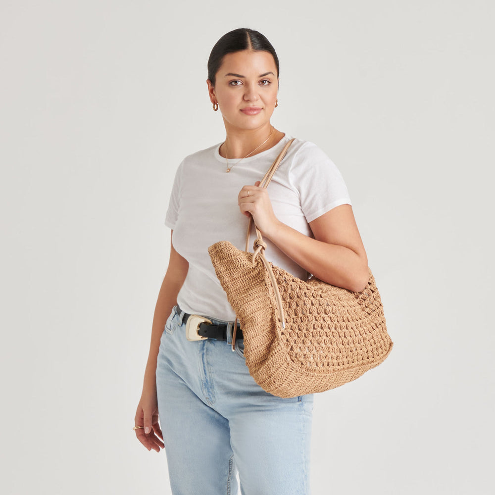 Ravello Natural Raffia Tote | Dolce Vita Women