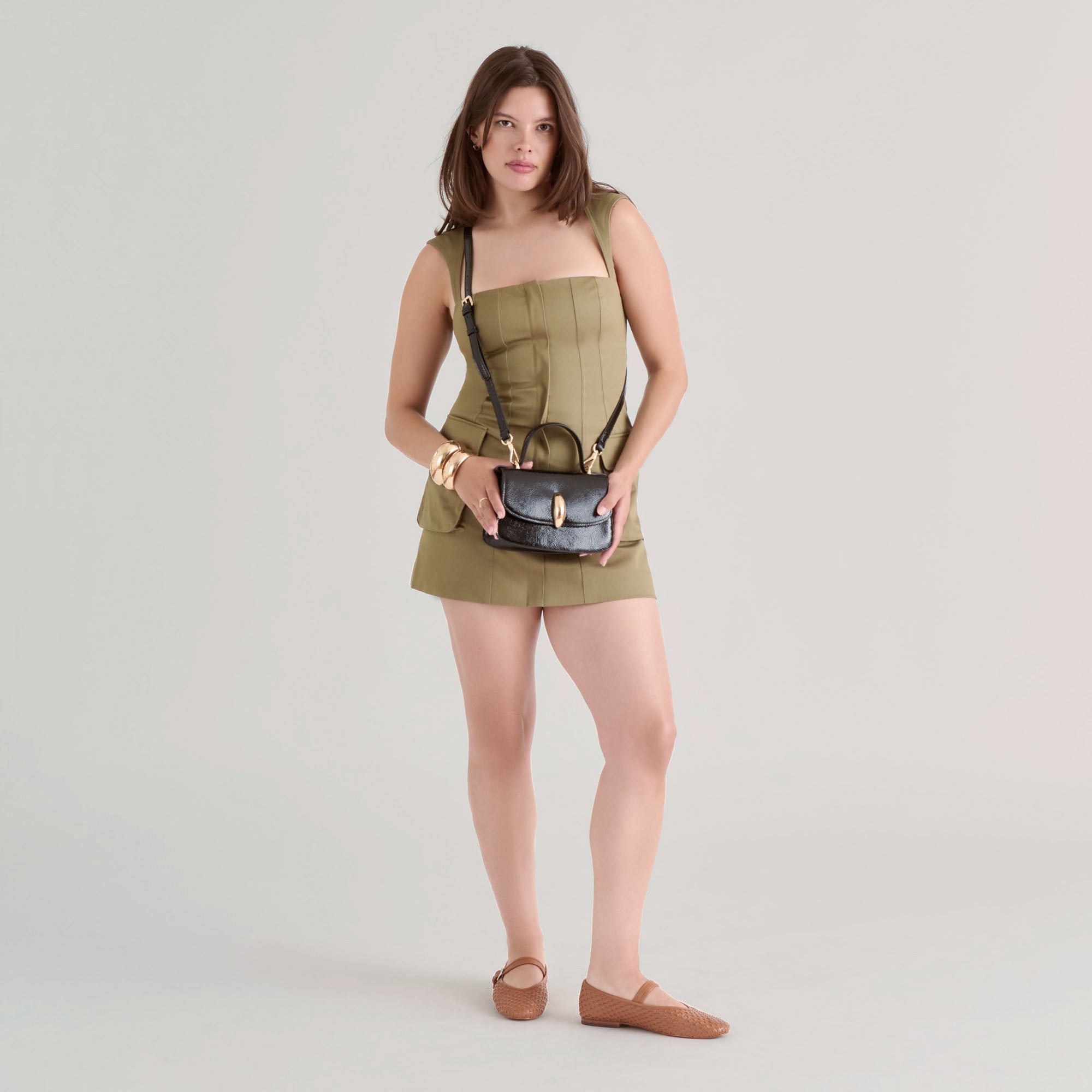 Lucia Black Crackled Stella Crossbody | Women Dolce Vita