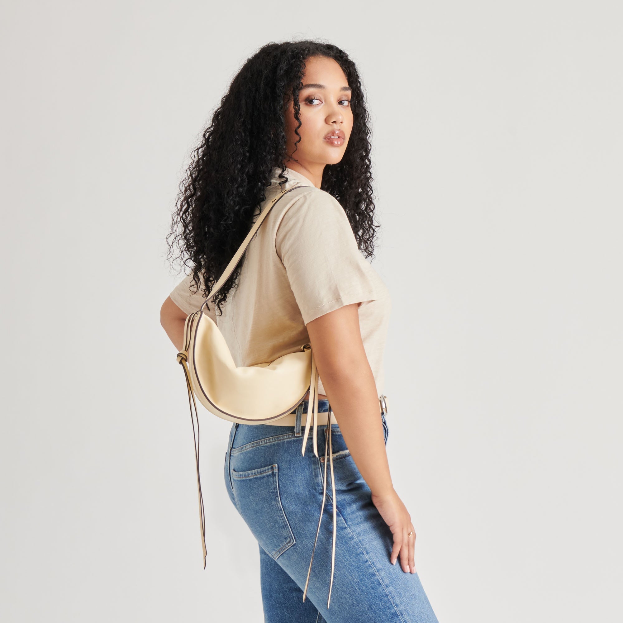 VERONA SHOULDER BAG BUTTER LEATHER | Dolce Vita Women