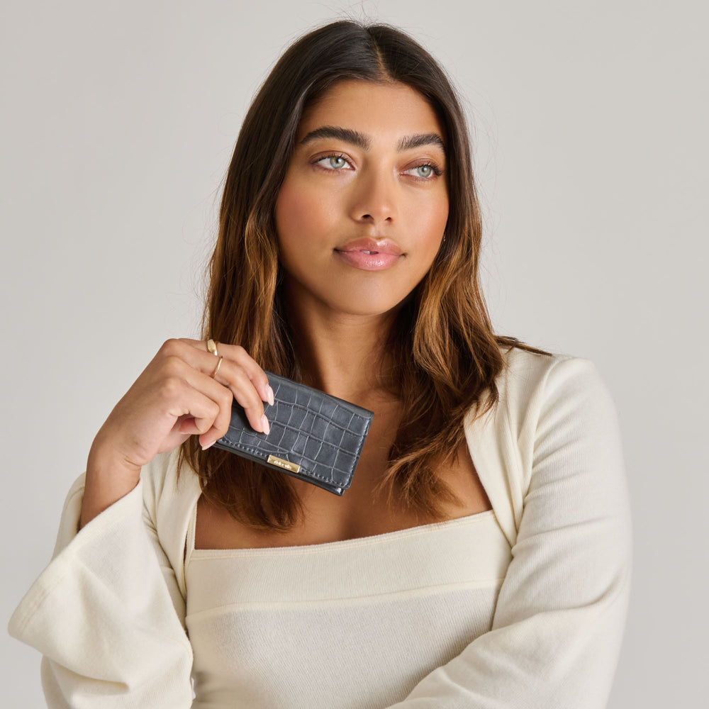 Mini-Me Grey Croco Stella Wallet | Dolce Vita Women