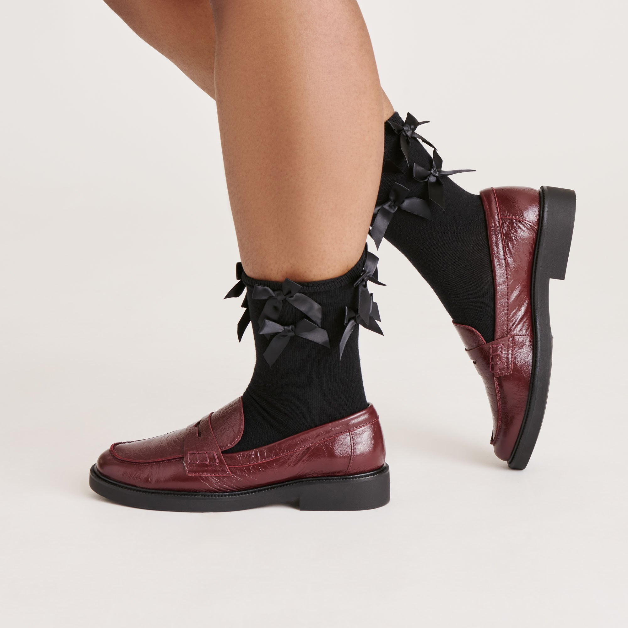 Mulit Bow Black Crew Socks | Dolce Vita Women