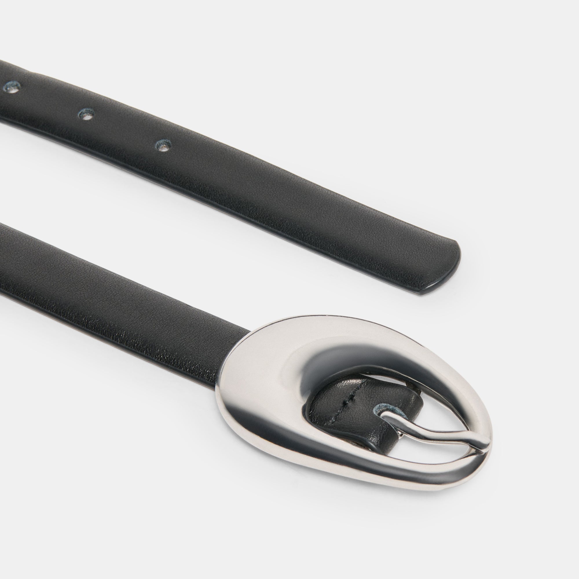 Organic Oval Black Silver Buckle Belt | Women Dolce Vita