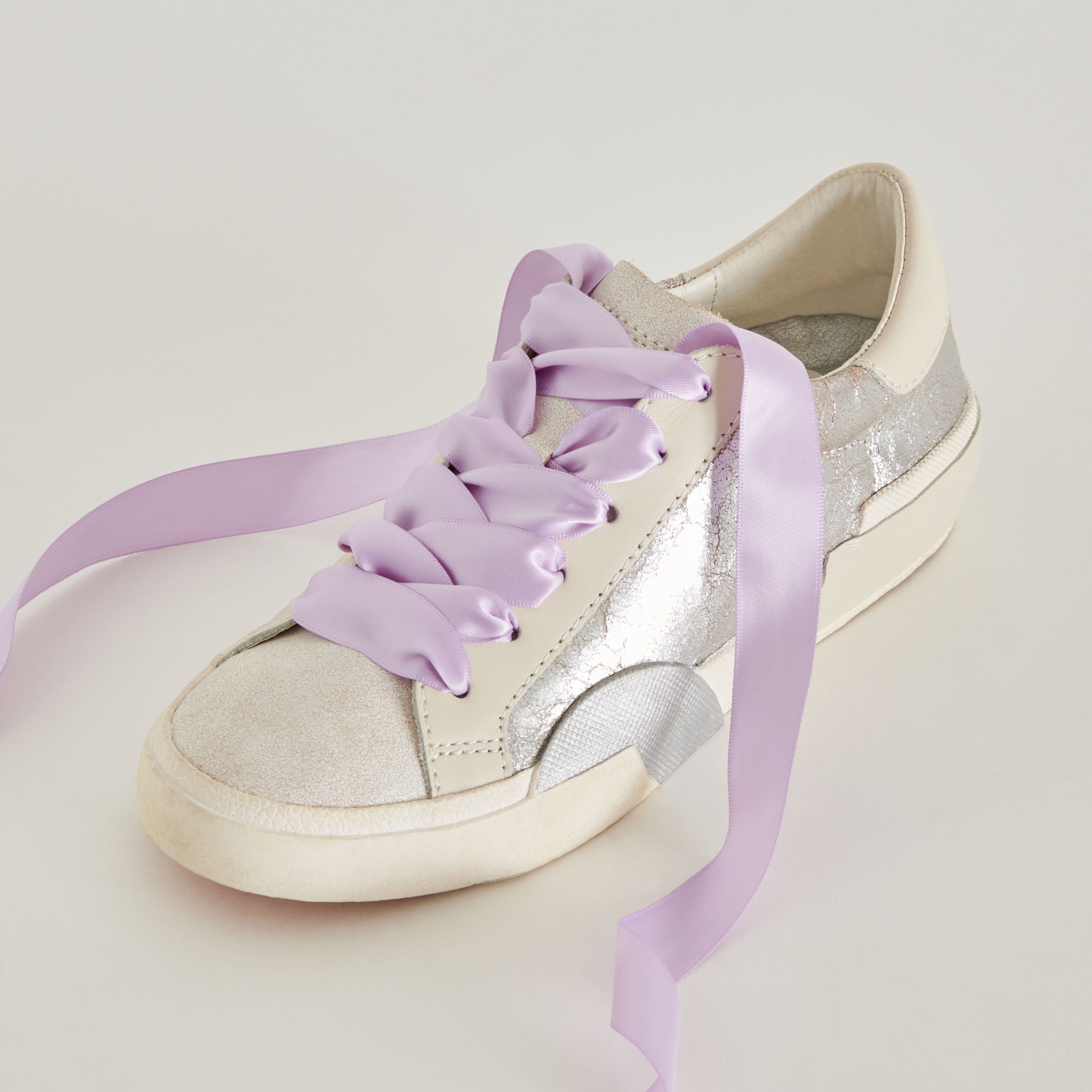 SATIN LACE LAVENDER | Dolce Vita Women