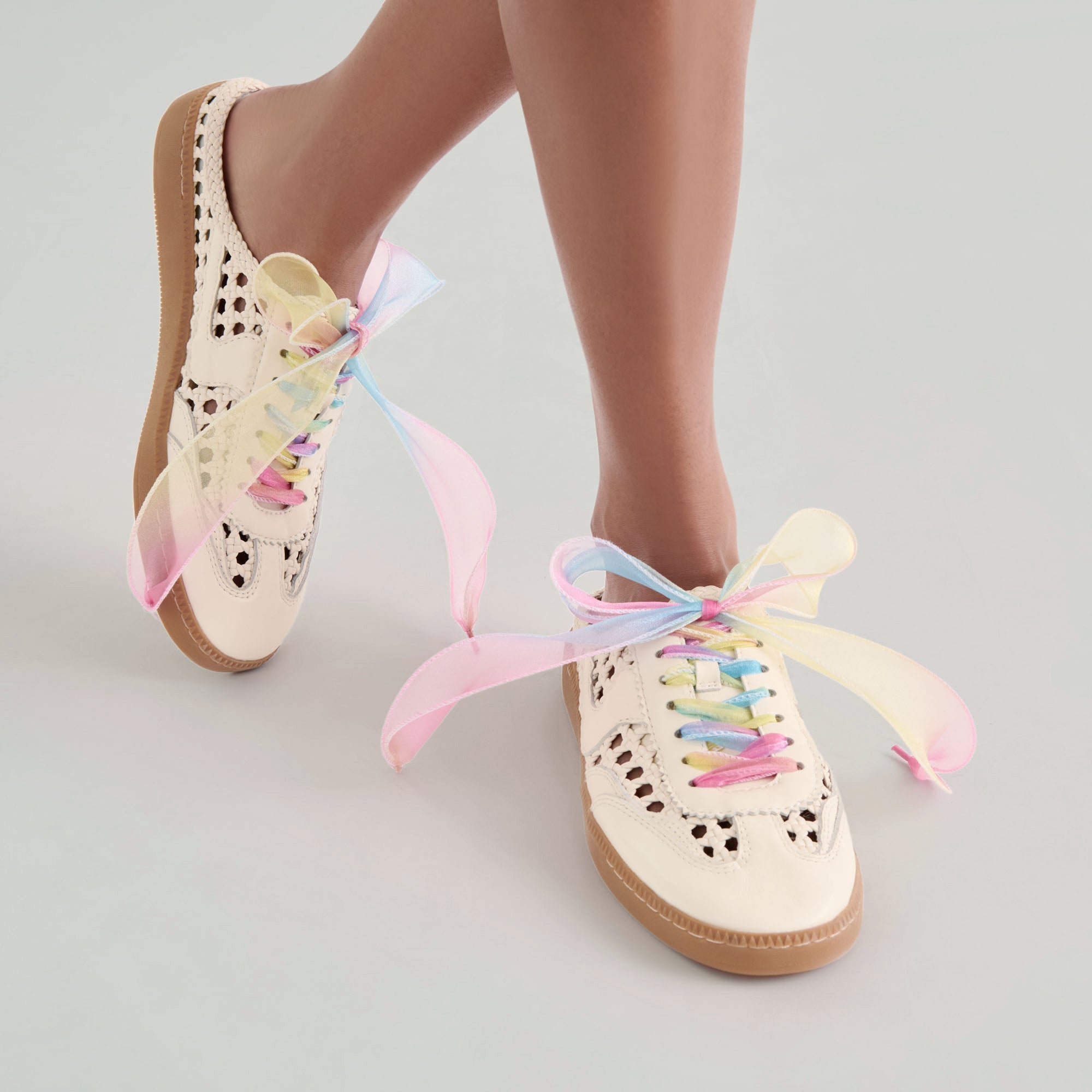Pride Curly Organza Rainbow Lace | Dolce Vita Women