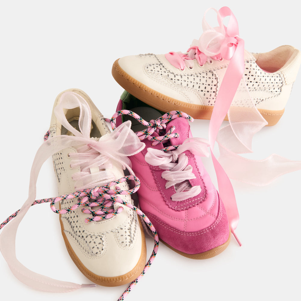 Pink Lace Bundle | Dolce Vita Women