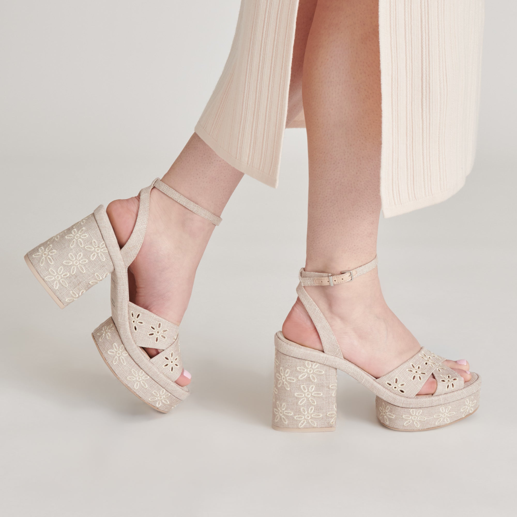 LAISHA HEELS ALMOND FLORAL EYELET | Women Dolce Vita